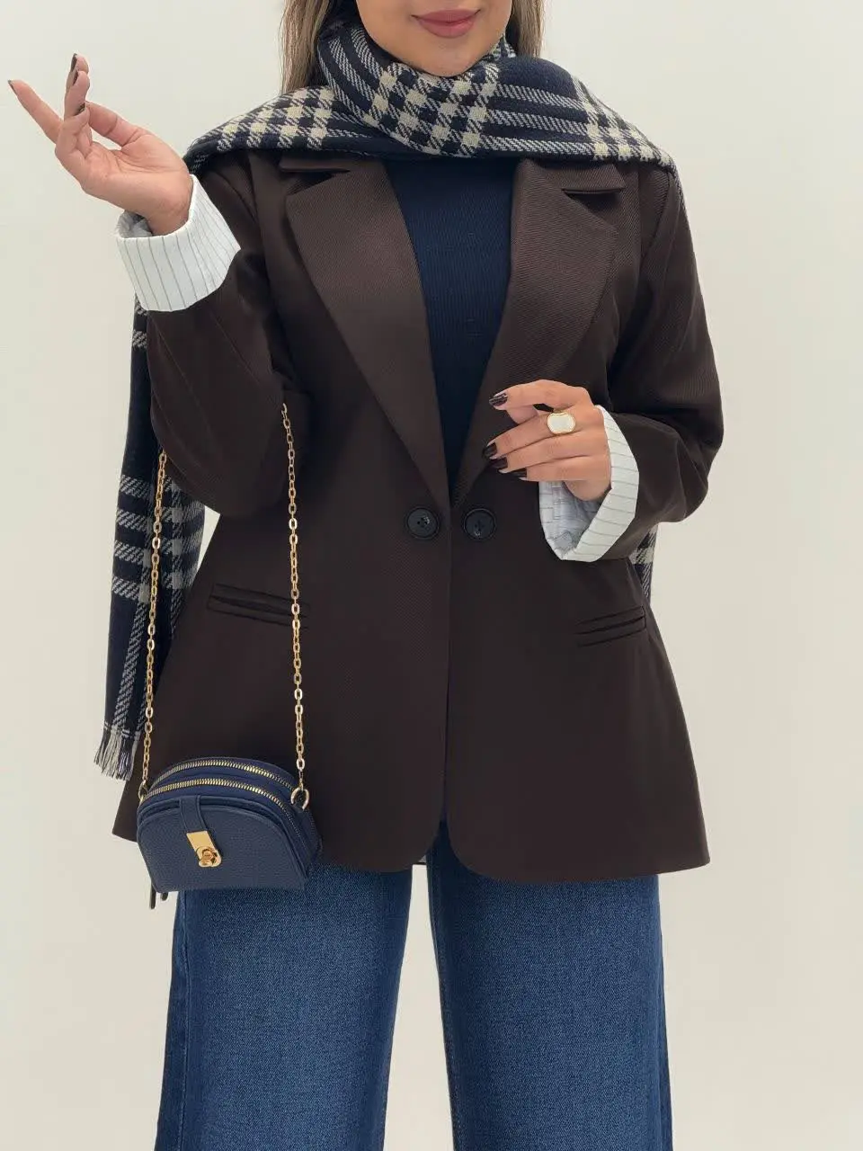 3597-کت پرادا کاروس